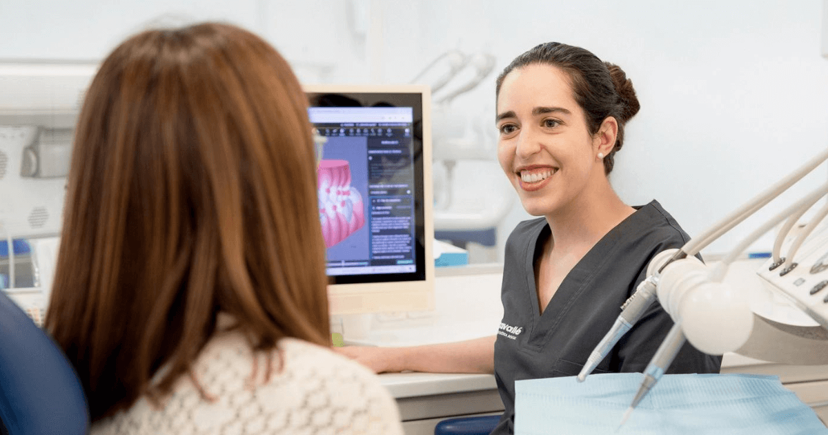 Manejo odontologíco de pacientes hipoacústicos