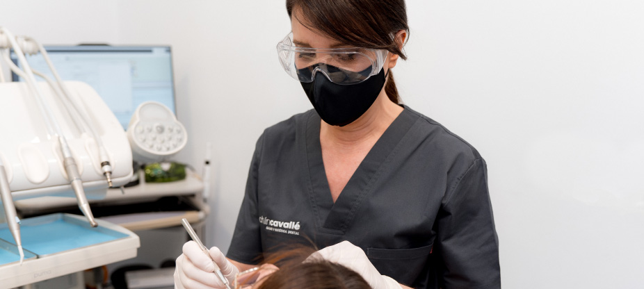 Limpieza dental en Machín Cavallé