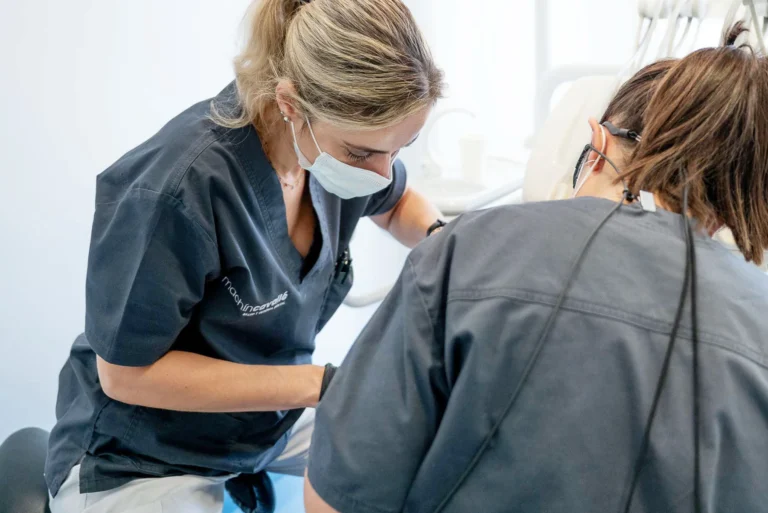 Paciente en nuestra clínica dental en Oviedo